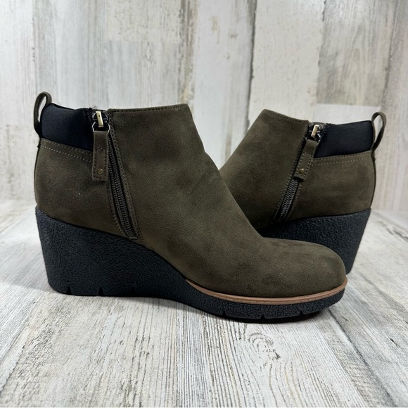 NEW Dr. Scholls Women's Berklie Green Black Wedge Ankle Boots #1369 - Picture 7 of 13